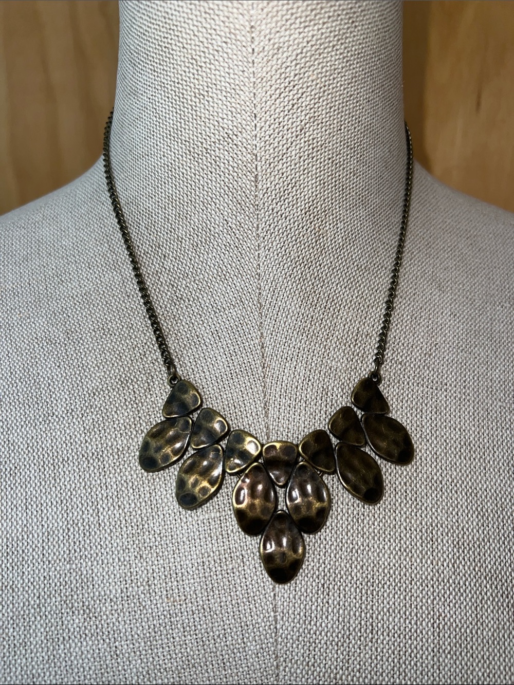 Vintage-Style Brass Teardrop Statement Necklace - Women Jewelry